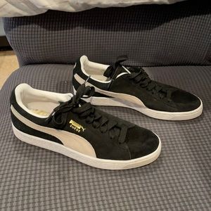 Men’s puma suede shoes